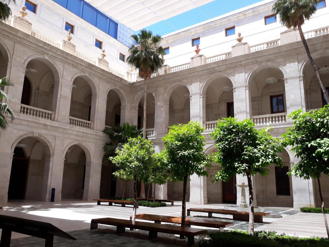 Stay Home & Away In The Heart Of Historical Town Of Màlaga Exteriér fotografie